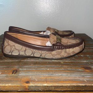 Women's Coach Signature Monogram Loafers Brown Size 6